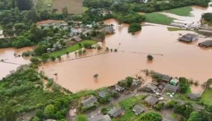 Foto: Prefeitura de Goioxim  Goioxim - Cidade fica ilhada após fortes chuvas e prefeito estima prejuízo em torno de R$ 2 milhões